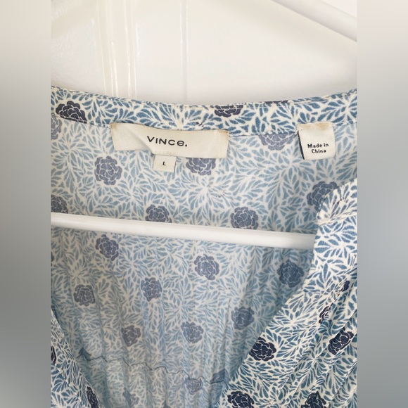 Vince Pullover Crinkle Floral Blouse - Picture 5 of 7